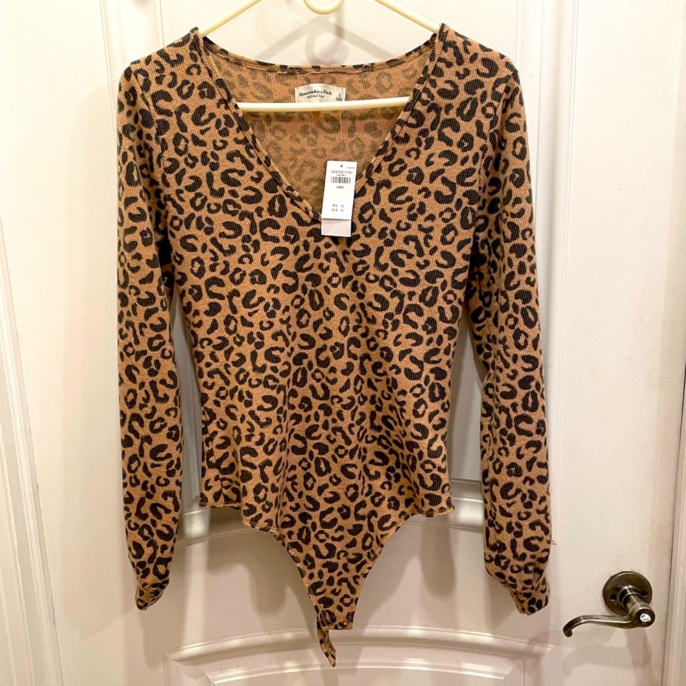 Soft A&F Cozy Cheetah Print Leotard sz L
